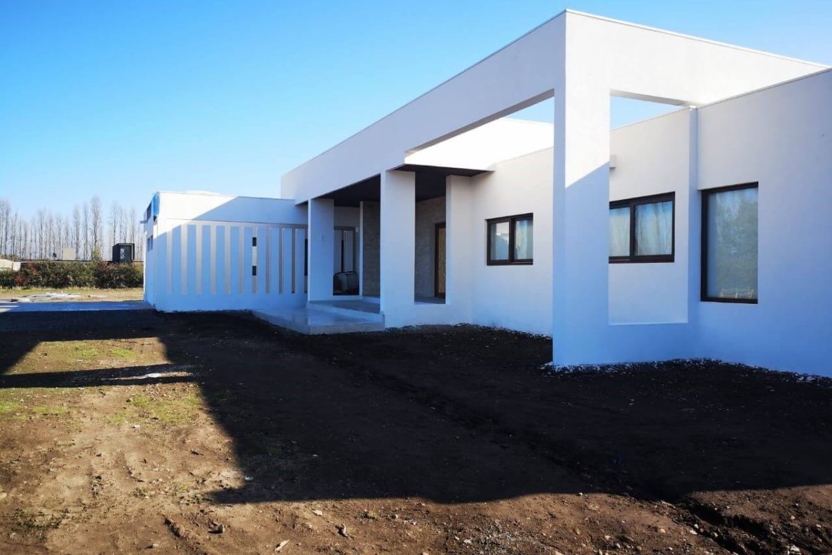 Casa 330m² construida con sistema ICF en Buin, Región Metropolitana - EXACTA®