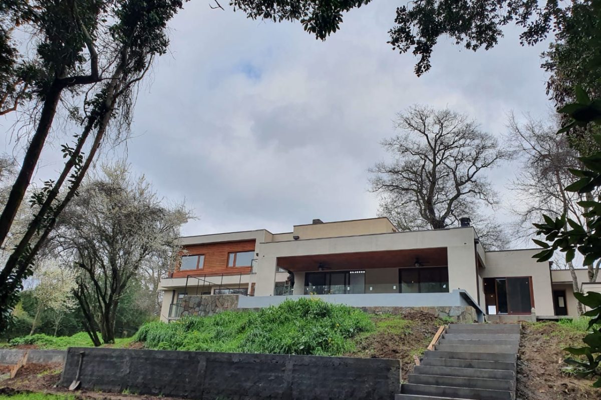Casa 300m² construida con sistema ICF en Los Ángeles, VIII Región - EXACTA®